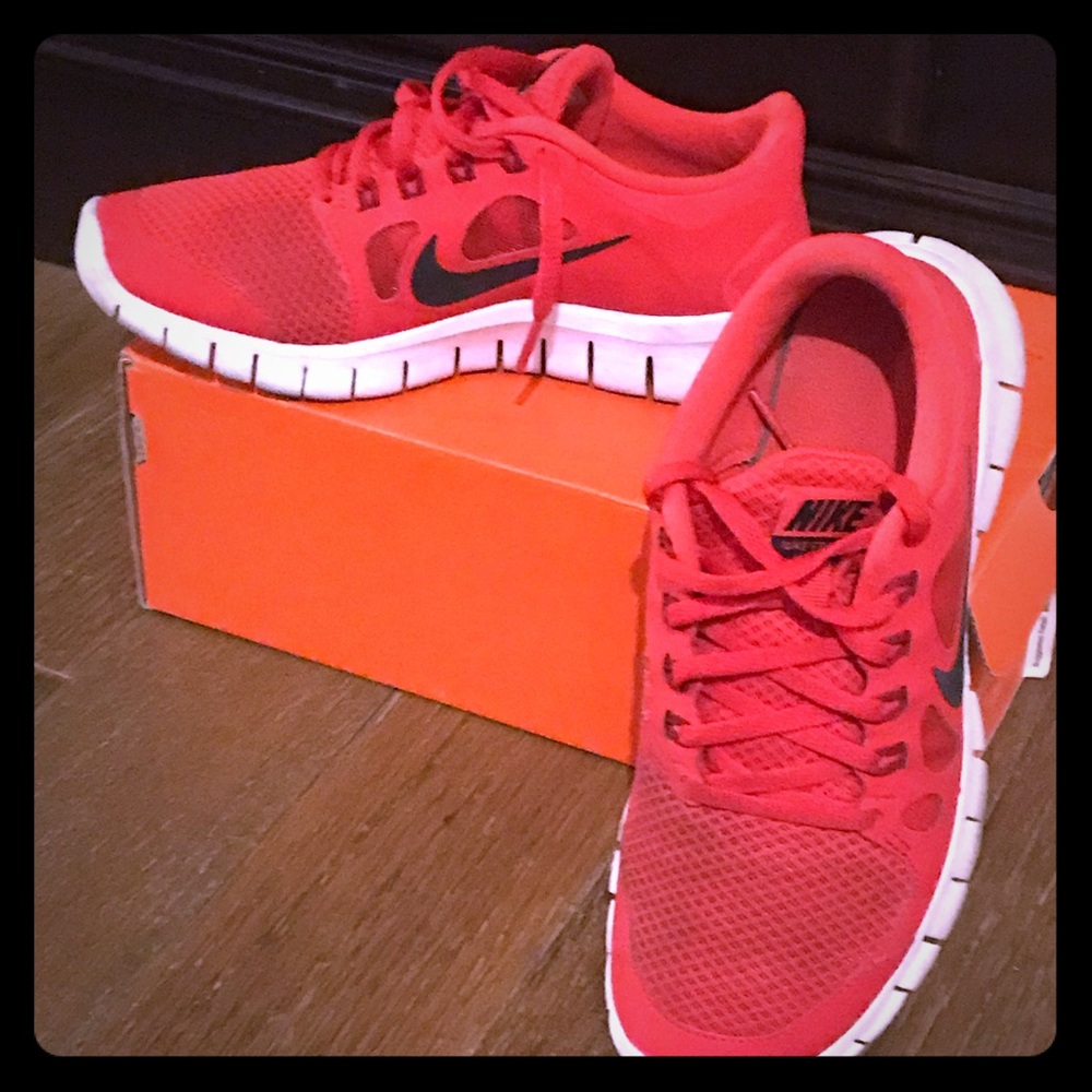 Nike Red Tennis Shoes